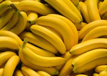 Banana: Health benefits & risks