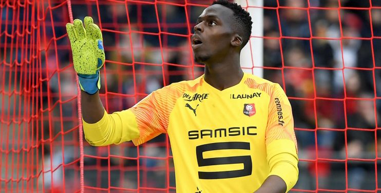 Chelsea Set To Sign New Goalkeeper For £18m