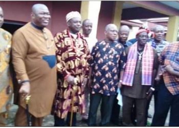 Drama at Umuahia North L.G.A.  HQ as factions reject eze-elect