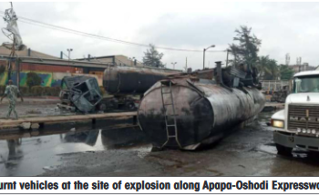 Four vehicles burnt in fuel tanker explosion