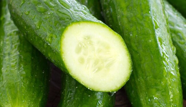 5 reasons why you should eat cucumber at night