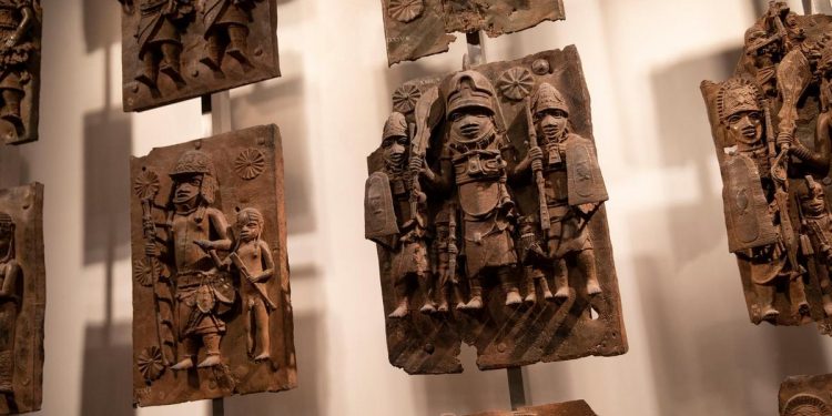 Nigeria to build new museum that it hopes will house Benin Bronzes