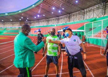 Sports Minister Sunday Dare questions the competence of Super Eagles coach Gernot Rohr following 2 draws against Sierra Leone