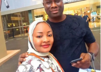 Mompha celebrates wife on her 26th birthday.