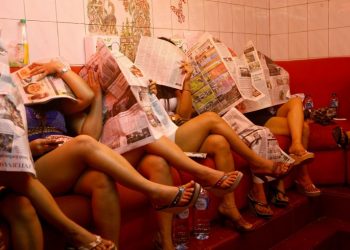 How married men abandon wives 5am to be with prostitutes