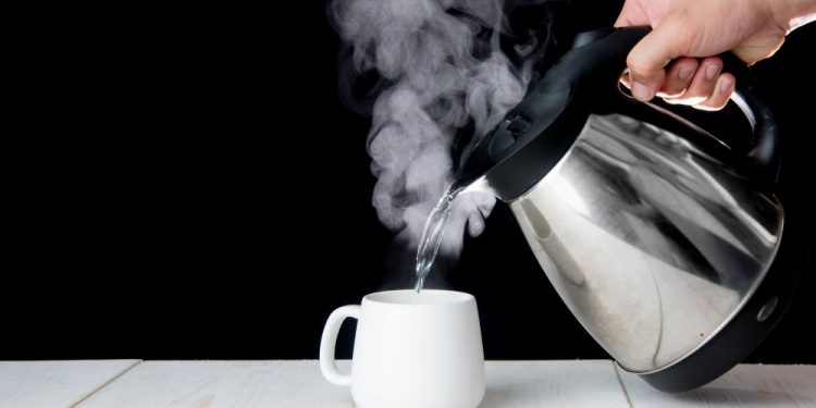 Some unexpected side effects of drinking hot water
