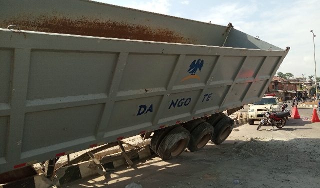 Dangote drivers ignore dying colleague involved in accident