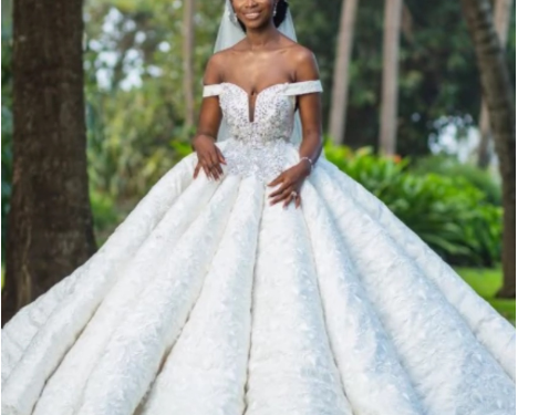 6 gorgeous wedding dresses on trends for 2021 brides