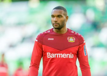 Leicester back for defensive target, Tah