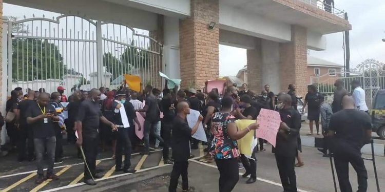 ISOPADEC staff protest, barricade entrance to office