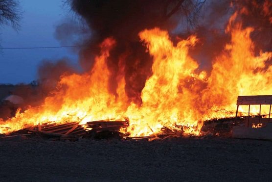 Nnewi timber market gutted by fire, security operatives, market group trade blame