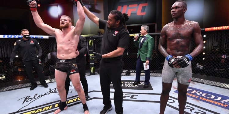 UFC: Israel Adesanya suffers first career defeat