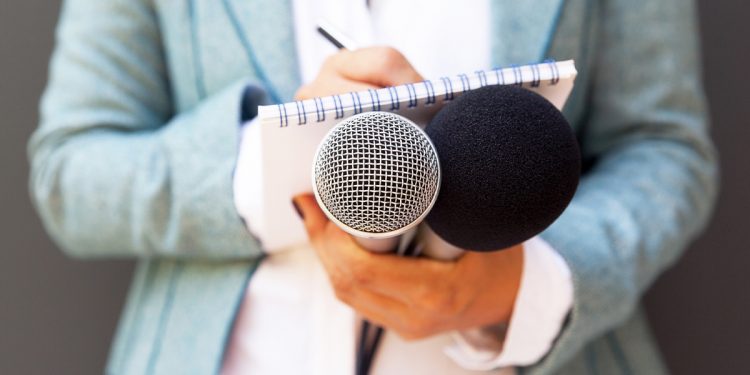 Journalists charged on professionalism