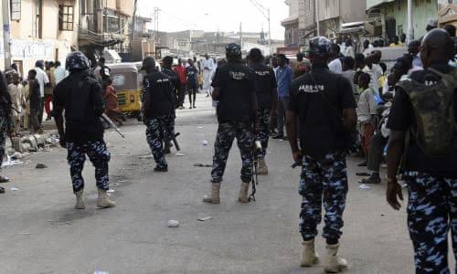 Police officer kills colleague while effecting arrest in Aba