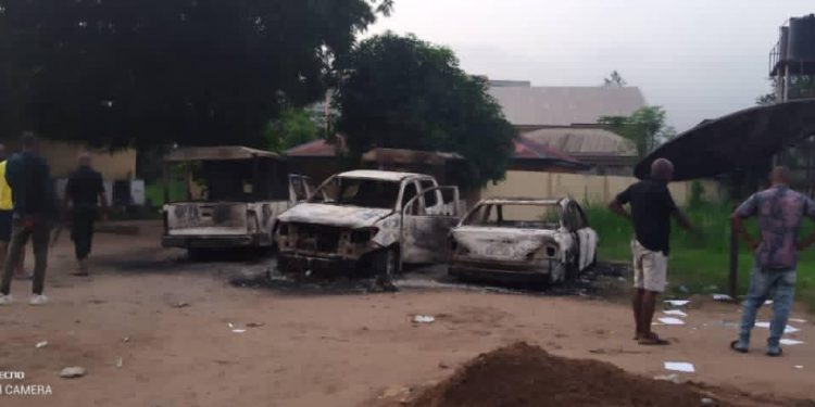 Breaking News: Hoodlums attack Imo Police, correctional facility, release inmates