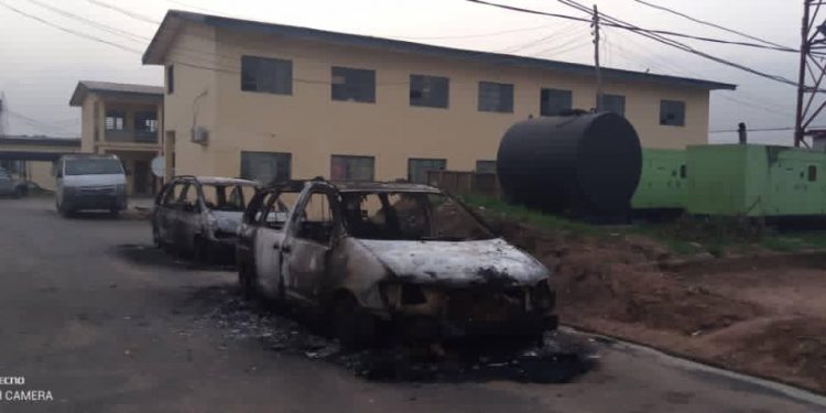 Breaking News: Hoodlums attack Imo Police, correctional facility, release inmates
