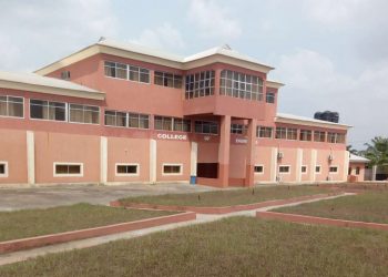 Gregory University parley China for educational development