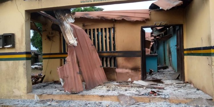 Bende police station burnt down