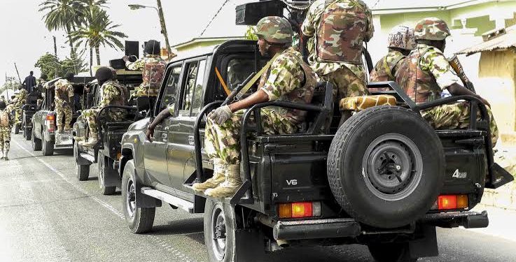 Breaking –  Military men stationed at Onitsha – Asaba