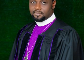 PSF Director charges students to focus on eternal matters. 