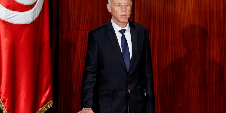 Tunisian president moves to create one-man rule