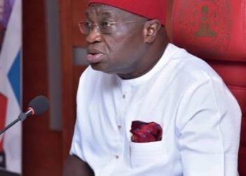 Ikpeazu swears-in new Commissioners, warns against graft