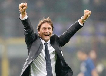 Antonio Conte: Tottenham appoint former Chelsea and Inter Milan coach as their new manage