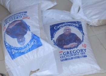 University founder distributes 3,277 bags of rice to poor Abians