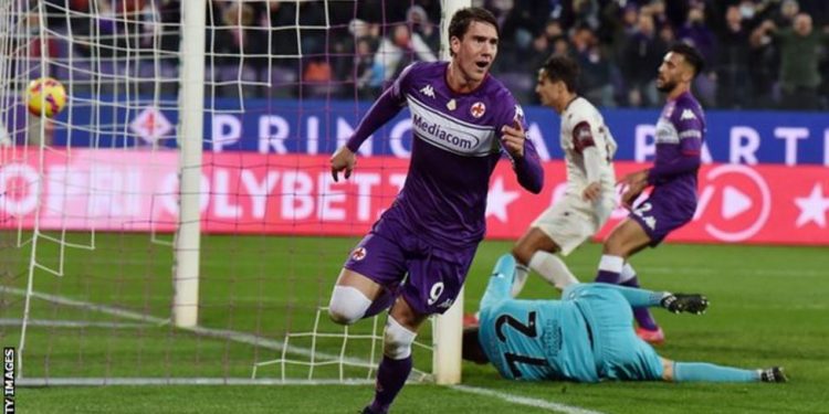 Dusan Vlahovic: Juventus close in on signing of Serbia striker from Serie A rivals Fiorentina
