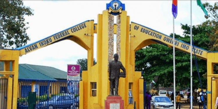 Alvan students reject increment in school fees