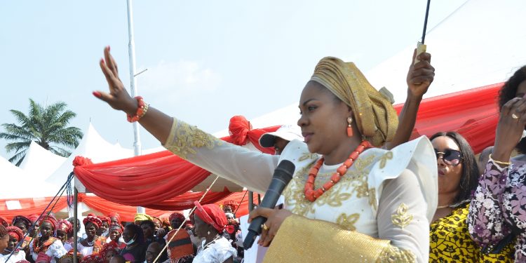 Senator Nnachi’s wife donates tricycles, cash to Ebonyi women