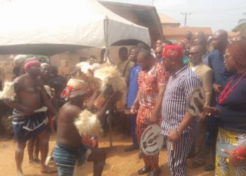 Ebubemba, Odiukonamba in attendance, as DeKings GM, James Kalu buries father