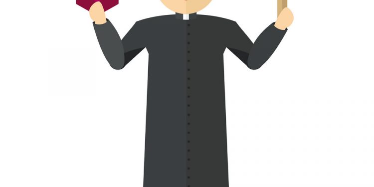 Catholic priest urges journalists to remain focused