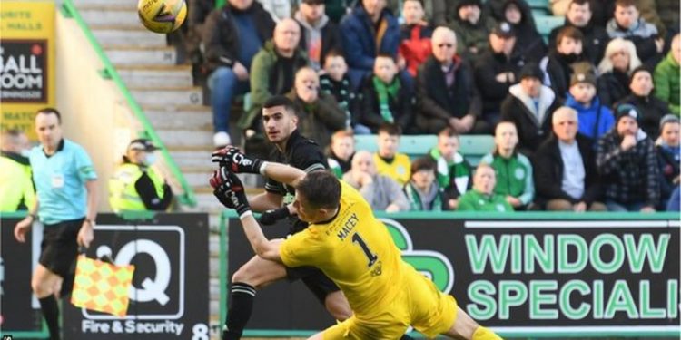 Celtic dropped their first Scottish Premiership points of 2022 after being held to a goalless draw by a stubborn Hibernian – but still extended their lead at the summit.