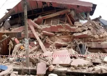 Contractor, workers escape death as building collapses in Umuahia
