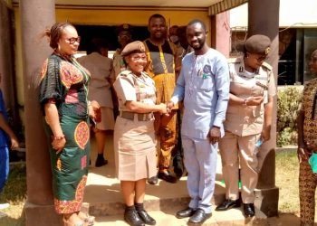Anambra new NIS Comptroller partners NUJ for improved service delivery