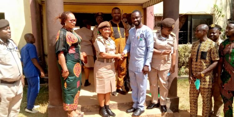 Anambra new NIS Comptroller partners NUJ for improved service delivery
