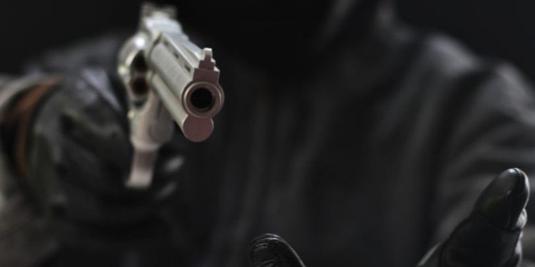 Robbers shoot trader, snatch N1.5m