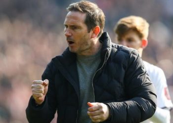 Everton: Frank Lampard may regret criticism of squad – Chris Sutton