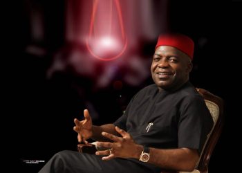 Alex Otti flags off scholarship program for Abia undergraduates