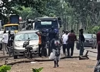 Tout aiding soldiers to extort residents crushed by truck in Aba
