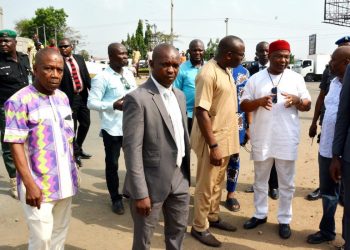 Uzodimma assures of fixing Avu-Ohaji-Egbema Road