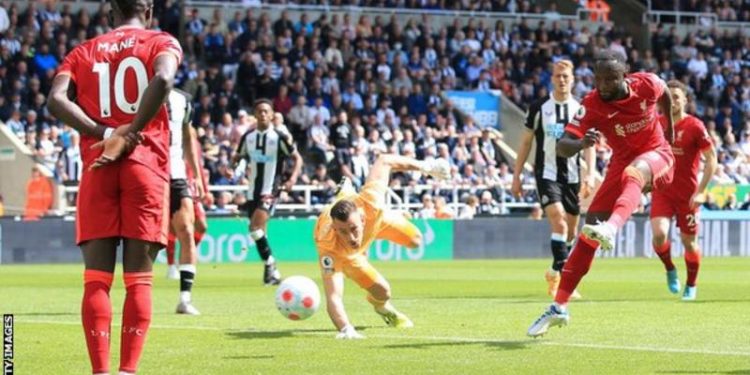 Liverpool beat Newcastle United 1 – 0