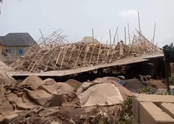 Anambra Govt seals Oba collapsed building, casualties yet unknown
