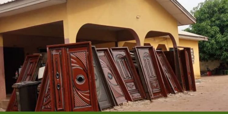 Gov Uzodimma rehabilitates Irete Community health centre