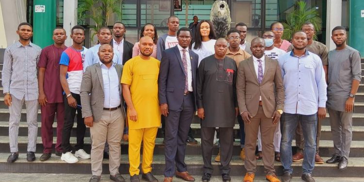 Enugu Governor secures foreign mentorship programme for 28 indigenous students