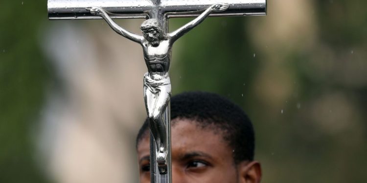 Catholic faithful urged to reaffirm love for Christ