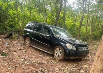 Anambra Police recover abandoned jeep, Ak47 ammunition, masks