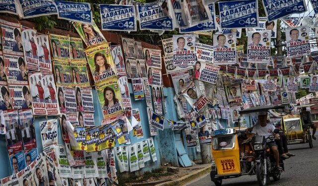 Anambra govt bans pasting of campaign posters materials, adverts