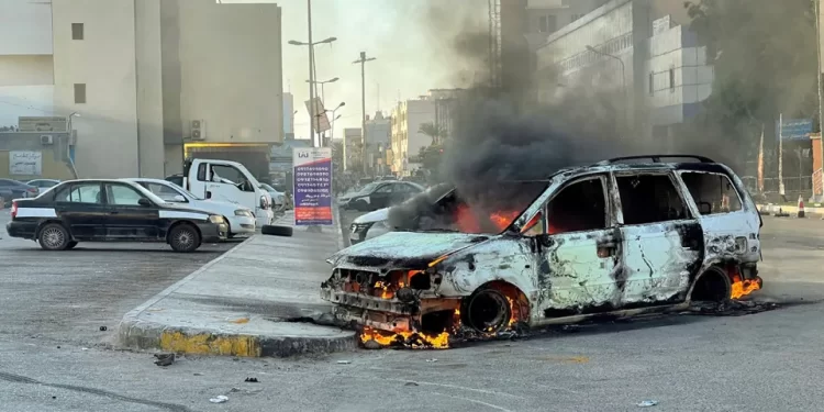 Libya clashes: UN calls for ceasefire after 32 killed